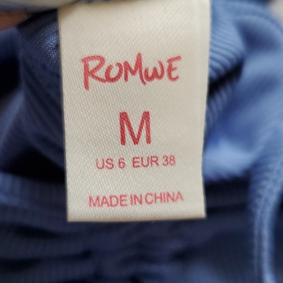 Romwe crop top - Picture 2 of 3